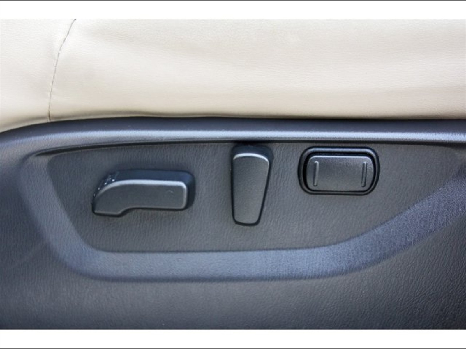 2024 Nissan Armada SV Black at Robbins Nissan