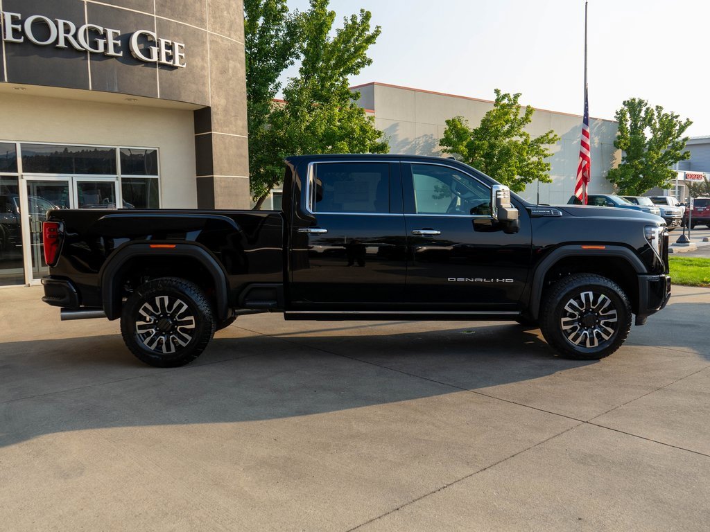 2026 Gmc Sierra 2500 HD Denali Ultimate photo 4