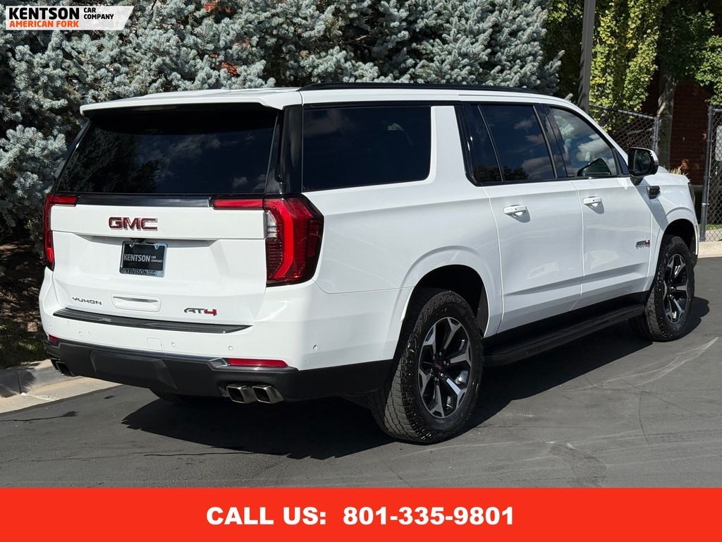 2025 Gmc Yukon XL AT4 photo 6