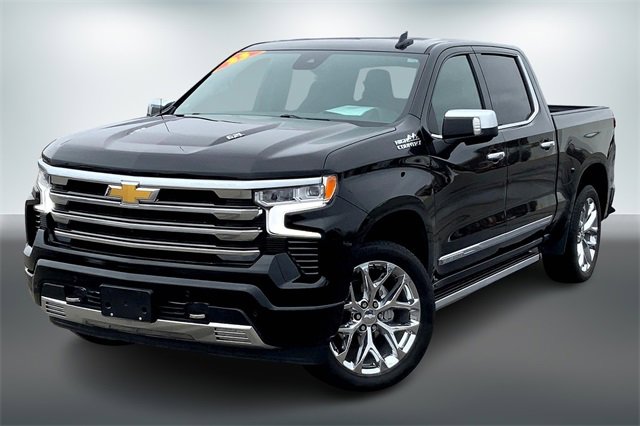 Used 2023 Chevrolet Silverado 1500 High Country with VIN 1GCUDJEL7PZ209000 for sale in Kansas City