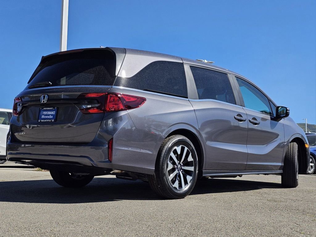 2026 Honda Odyssey EX-L photo 7