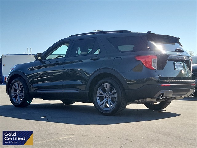2022 Ford Explorer XLT photo 2