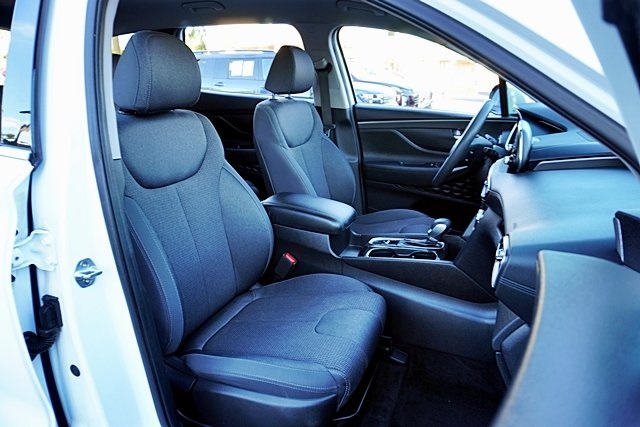 Used 2020 White Hyundai SEL image 11