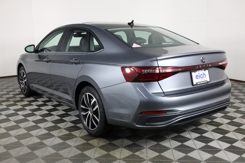 2025 Volkswagen Jetta 1.5T SE photo 4