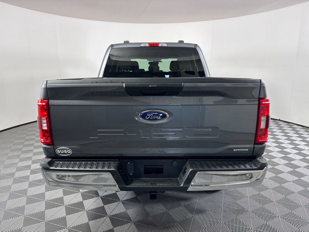 2021 Ford F-150 XLT photo 13