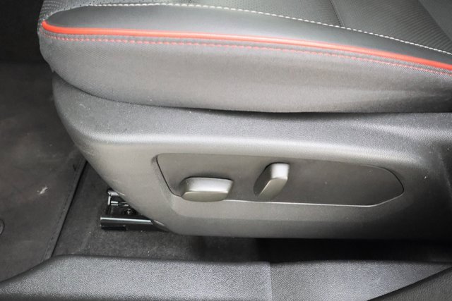 2023 Buick Envision Essence photo 9