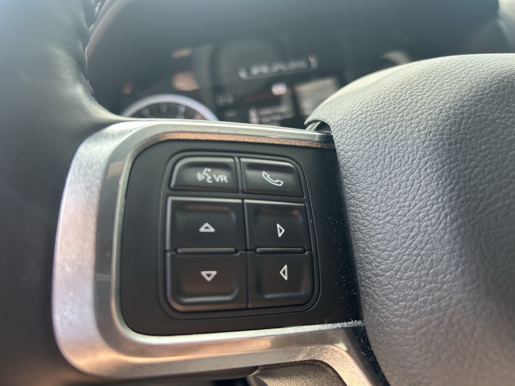 2022 Ram 2500 Laramie photo 12