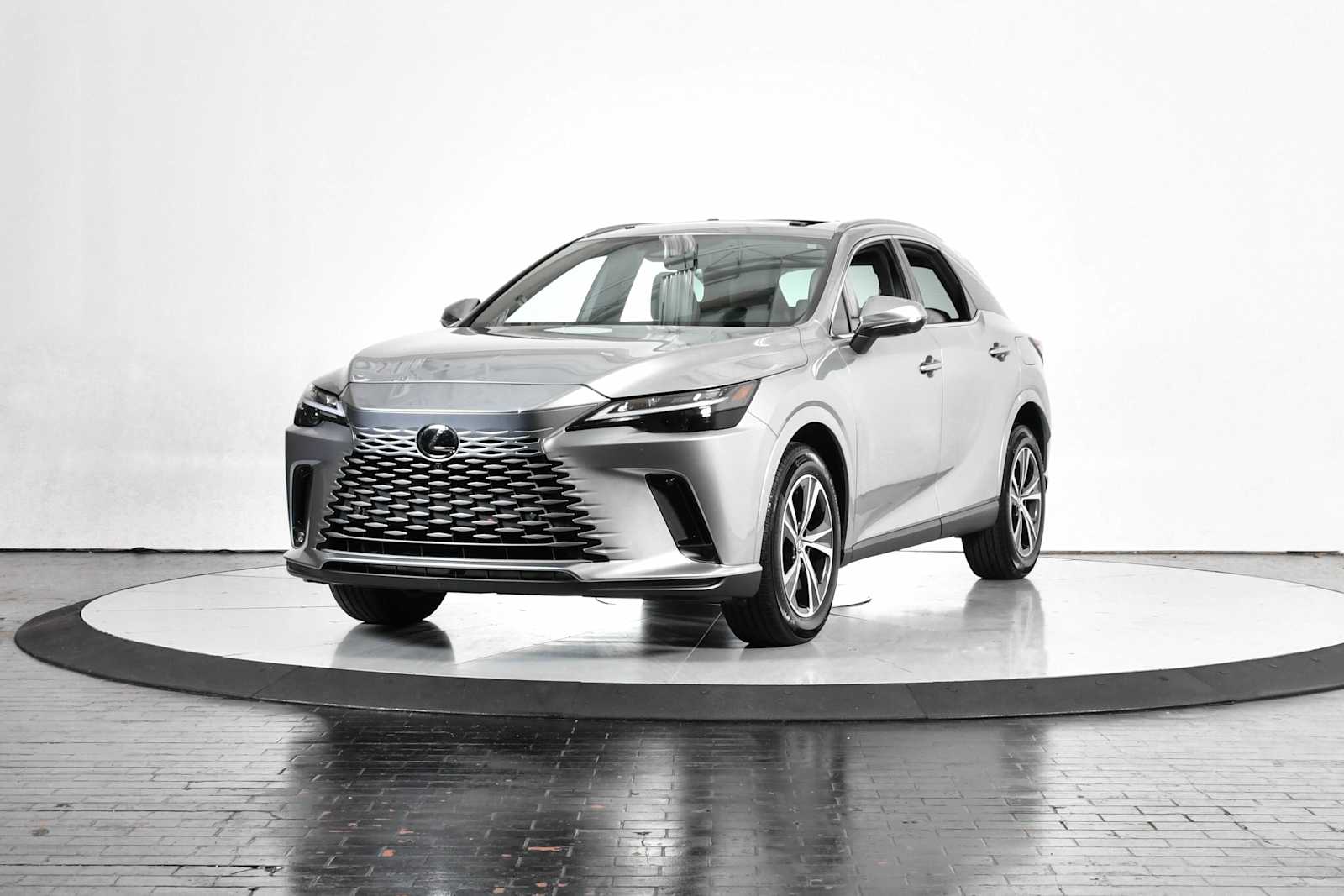 2025 Lexus RX 350's photo