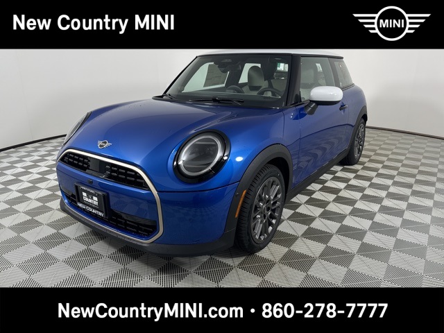 2025 Mini Cooper 2 Door Hardtop Iconic photo 3