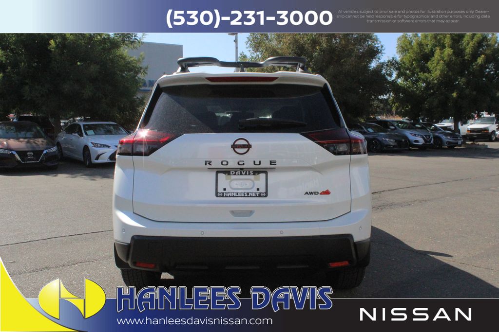 2026 Nissan Rogue SV photo 5