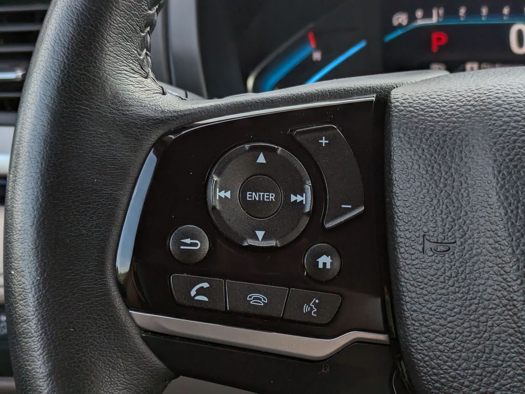 2022 Honda Odyssey Touring photo 11