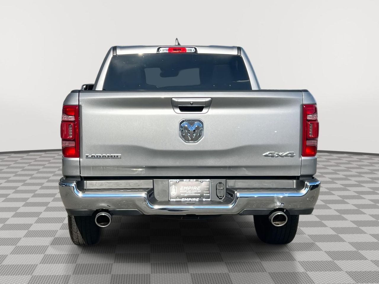 2024 Ram 1500 Laramie photo 2