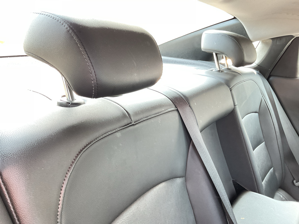 2017 Chevrolet Malibu Premier photo 12