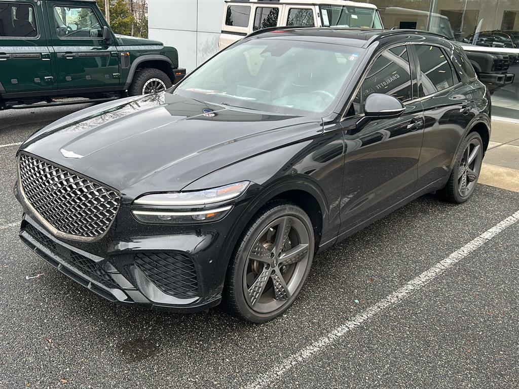 2022 GENESIS GV70 Sport's photo