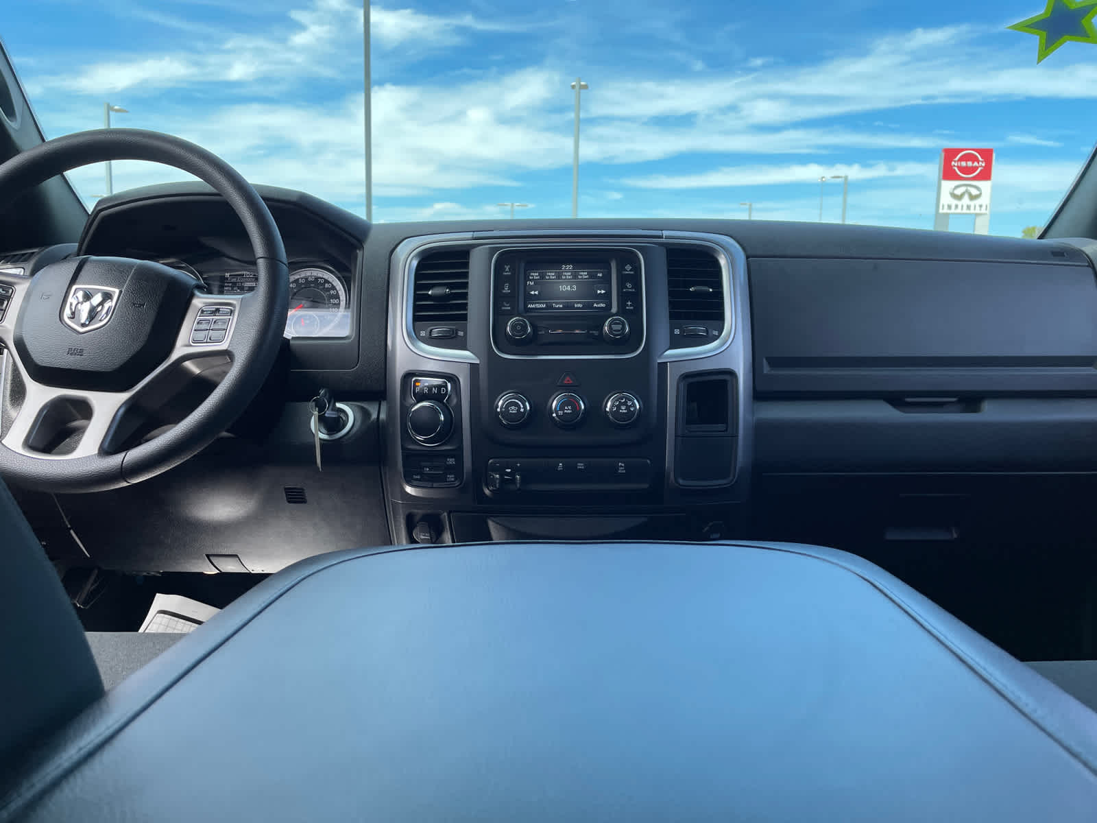 2022 Ram 1500 Classic Warlock photo 12
