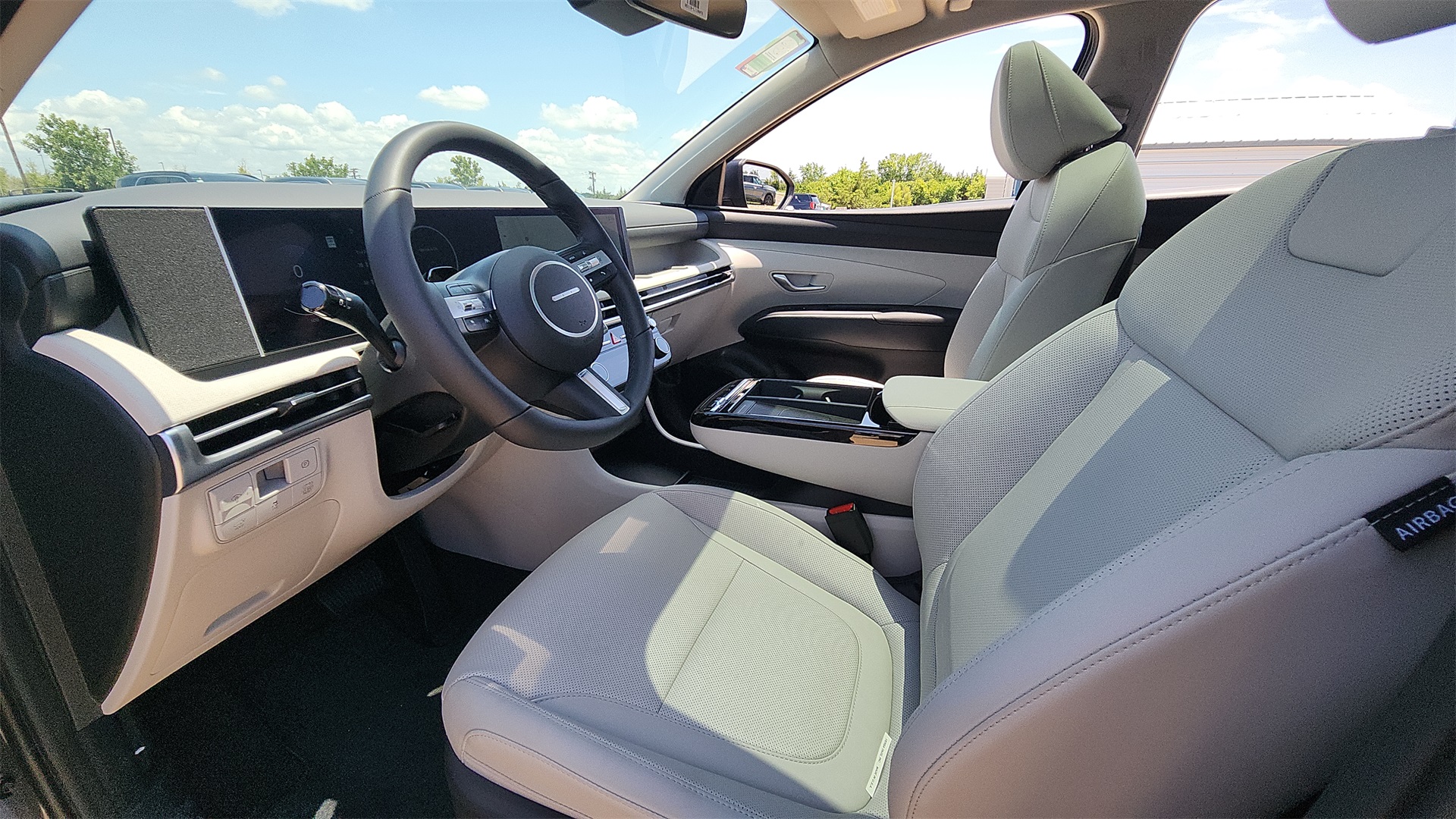 2025 Hyundai Tucson Hybrid SEL Convenience photo 8