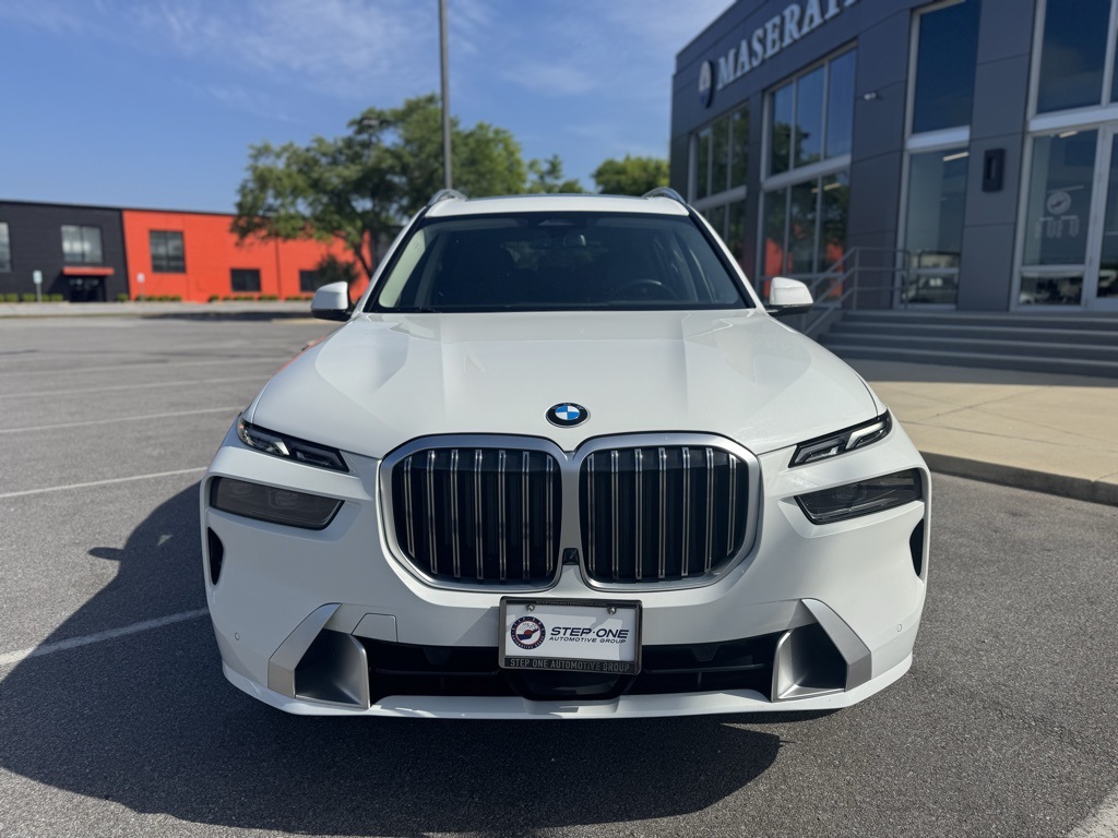 2023 Bmw X7 xDrive40i photo 2