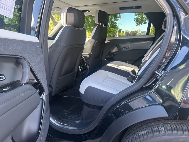 2023 Land Rover Range Rover Sport SE photo 14
