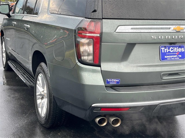 2023 Chevrolet Suburban Premier photo 5