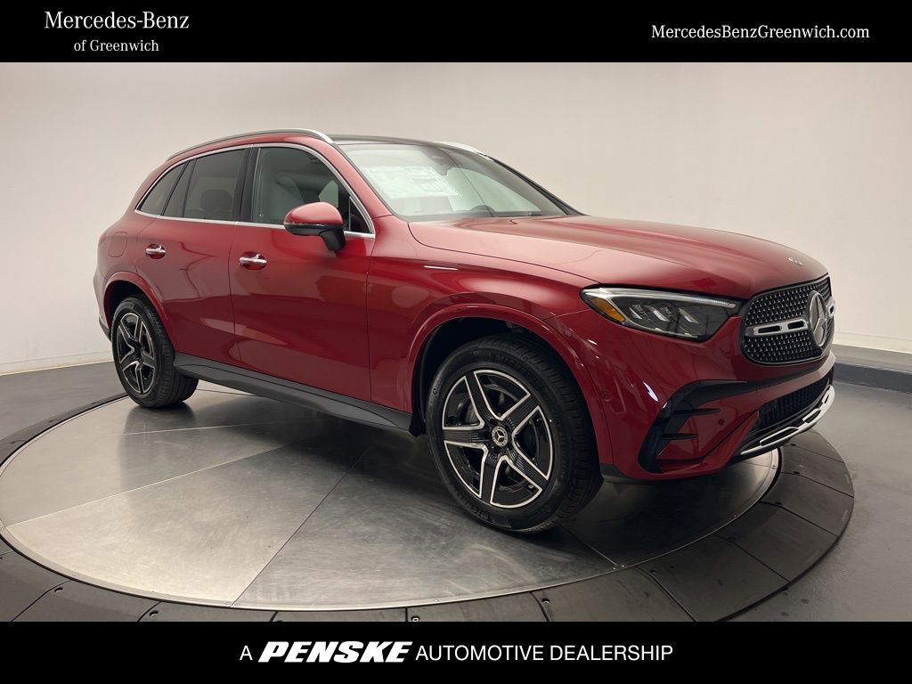 2026 Mercedes-Benz GLC Base's photo