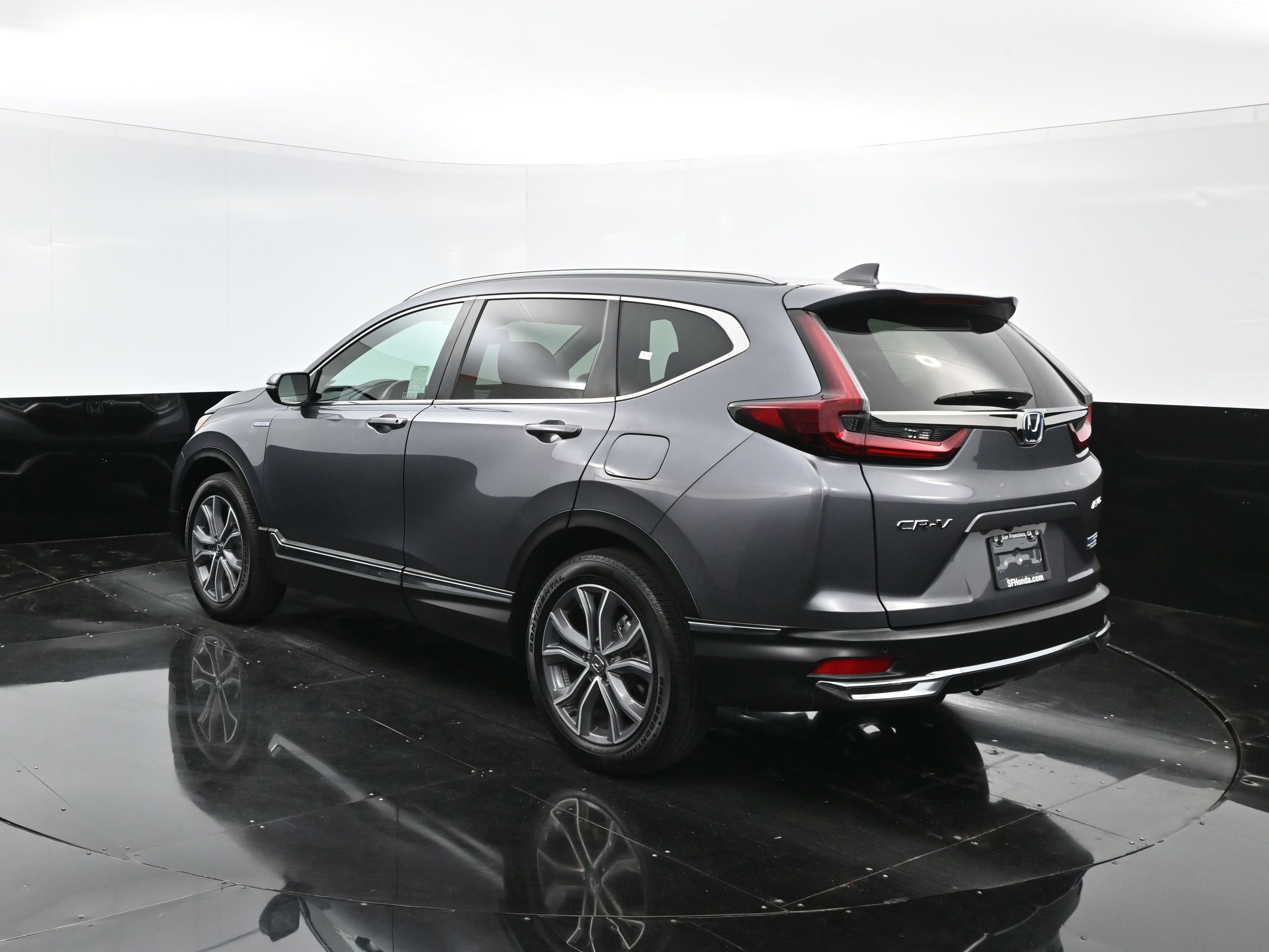 2022 Honda CR-V Hybrid Touring photo 4