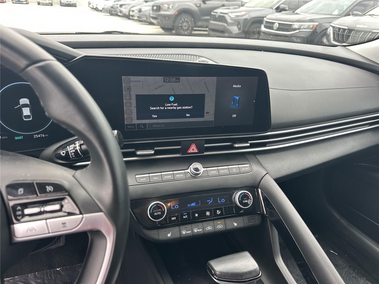 2023 Hyundai Elantra SEL photo 13