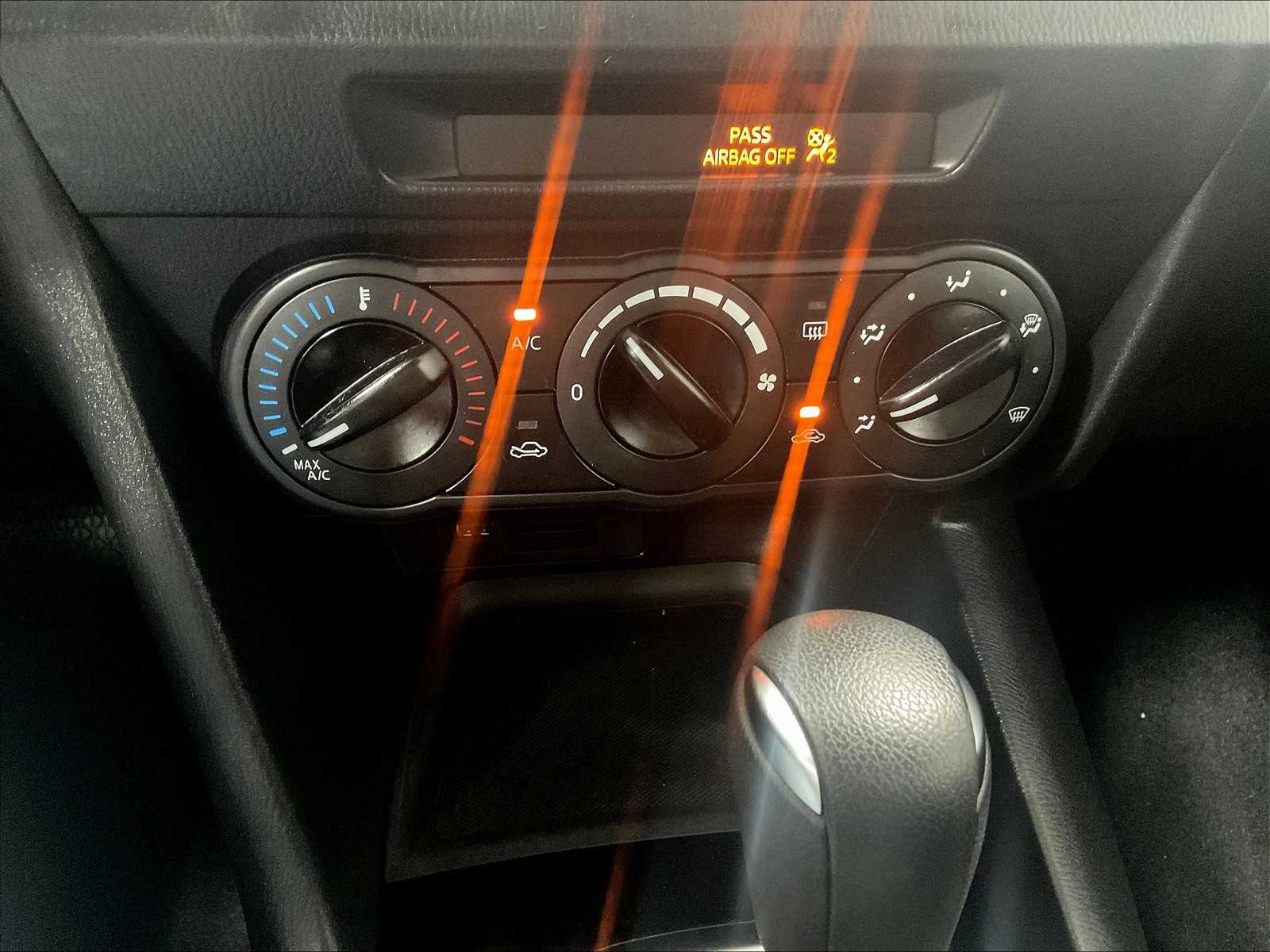 2016 Mazda Mazda3 i Sport photo 23