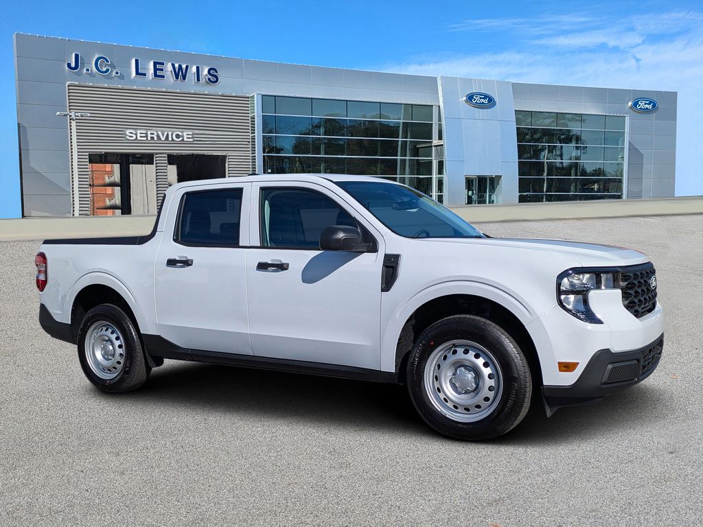 2025 Ford Maverick XL's photo