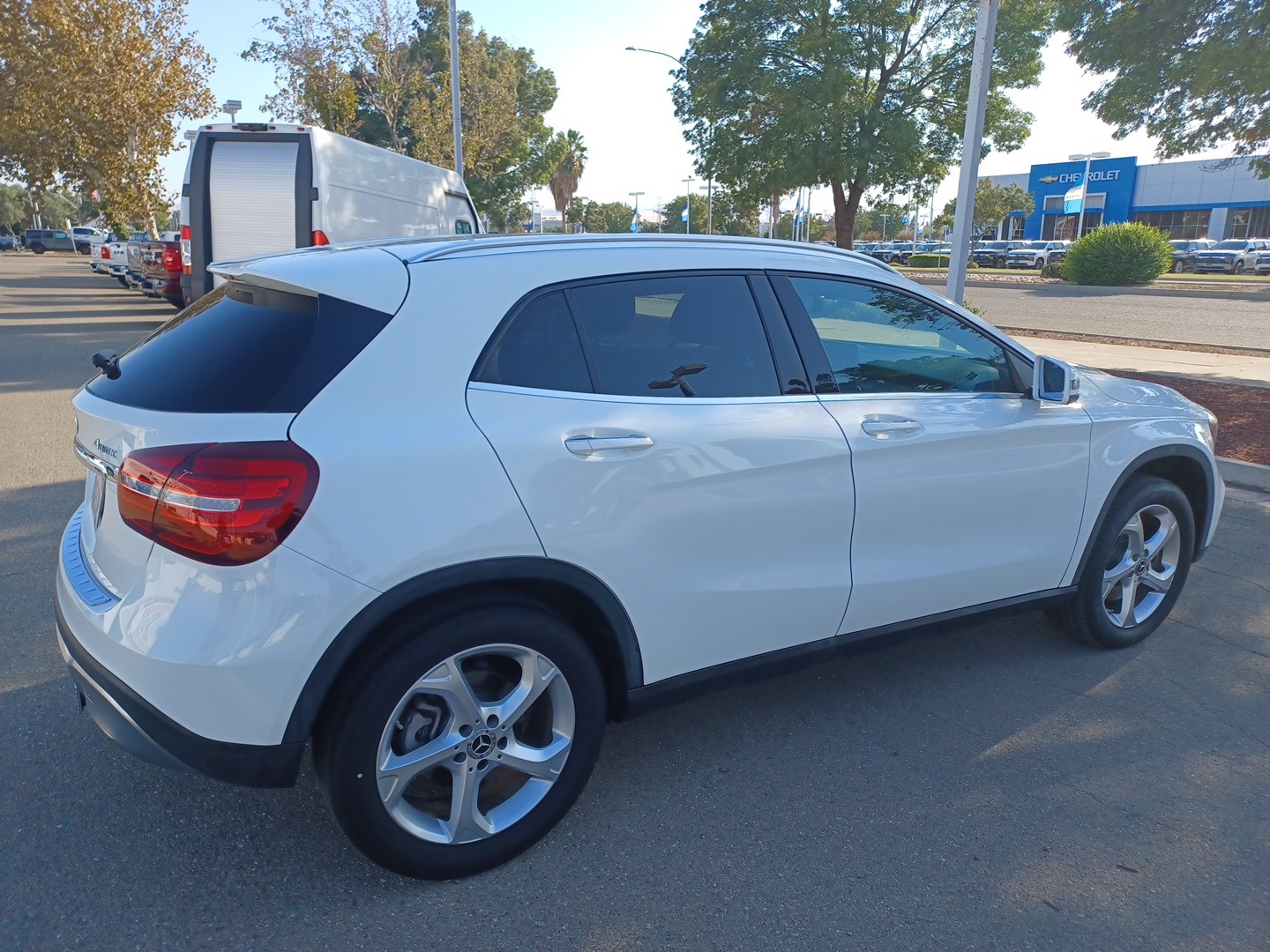 2020 Mercedes Benz GLA 250 4MATIC photo 4