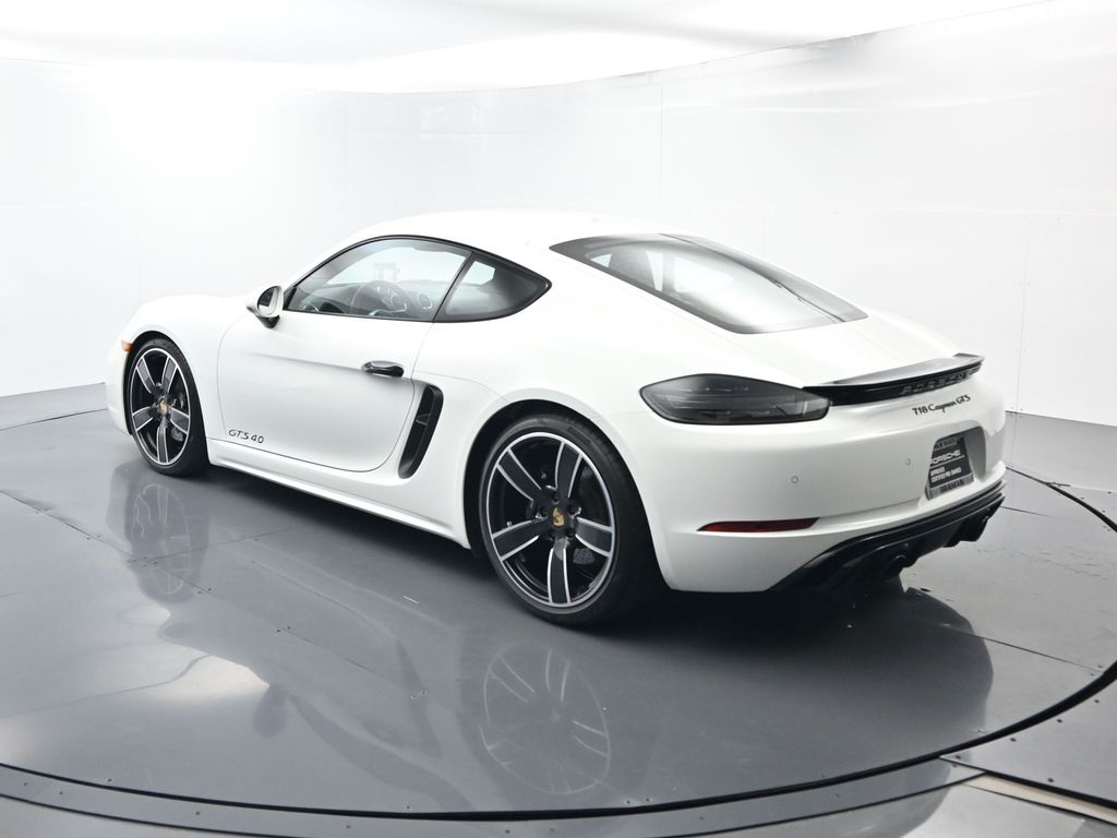 2025 Porsche Cayman GTS 4.0 photo 2