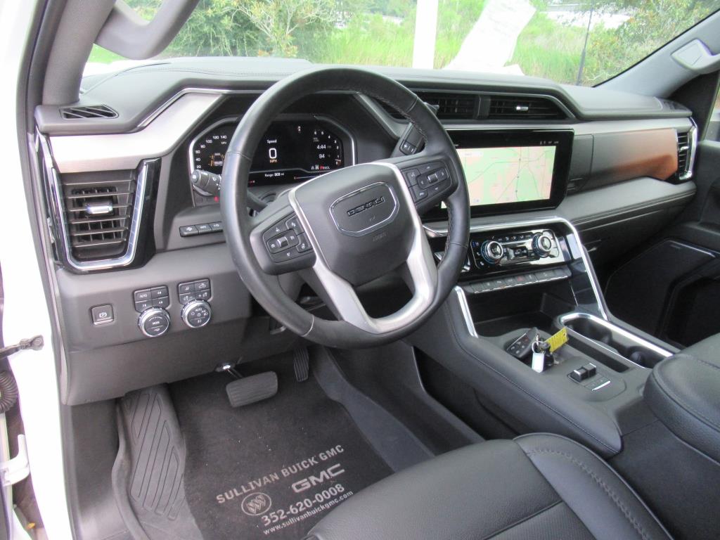 2024 Gmc Sierra HD Denali photo 13