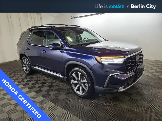 2025 Honda Pilot Elite's photo