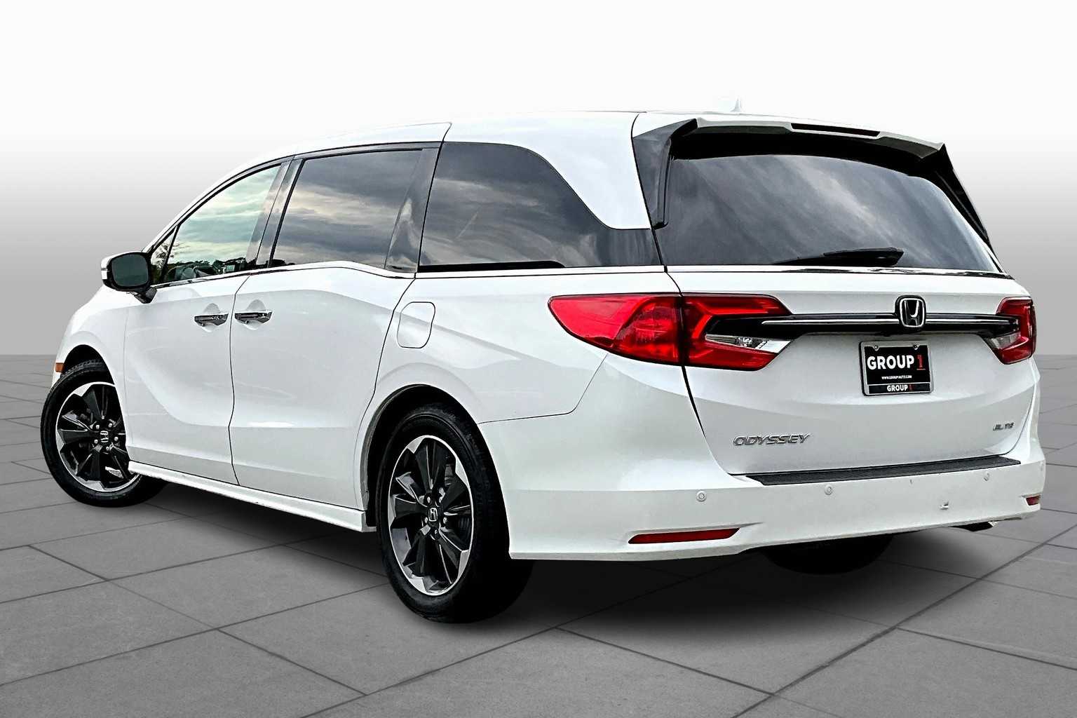 2023 Honda Odyssey Elite photo 11