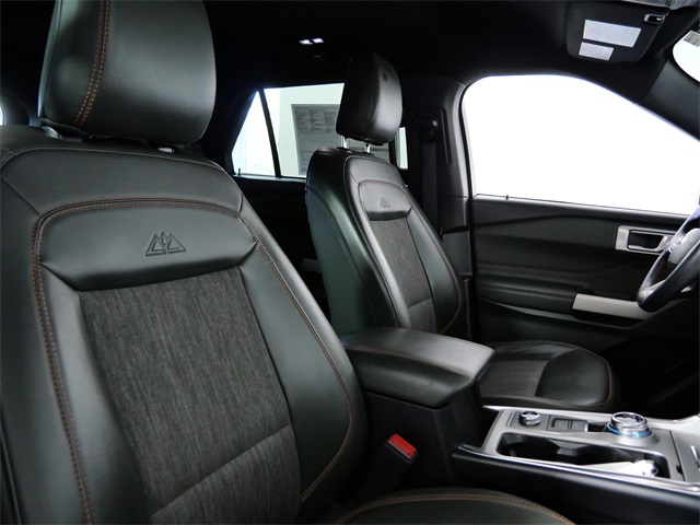 2022 Ford Explorer Timberline photo 9