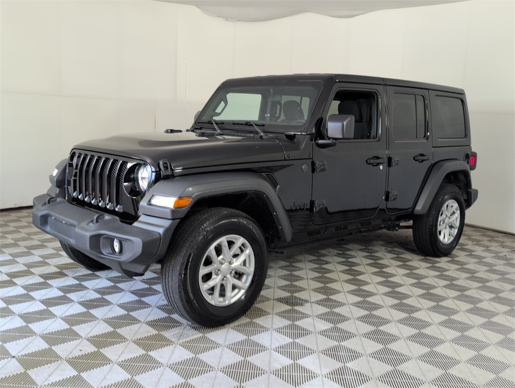 2023 Jeep Wrangler Sport S photo 4