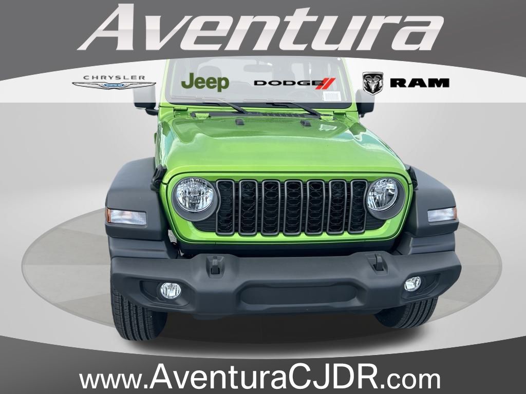 2026 Jeep Wrangler 4-Door Sport's photo