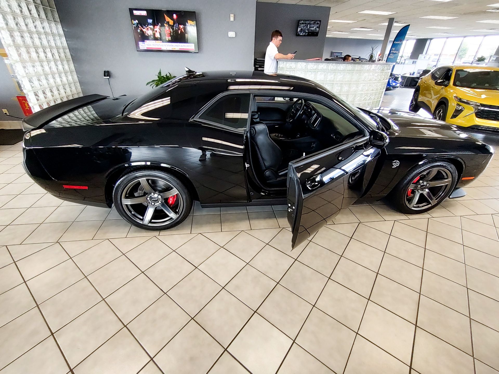 2021 Dodge Challenger SRT8 Hellcat photo 29