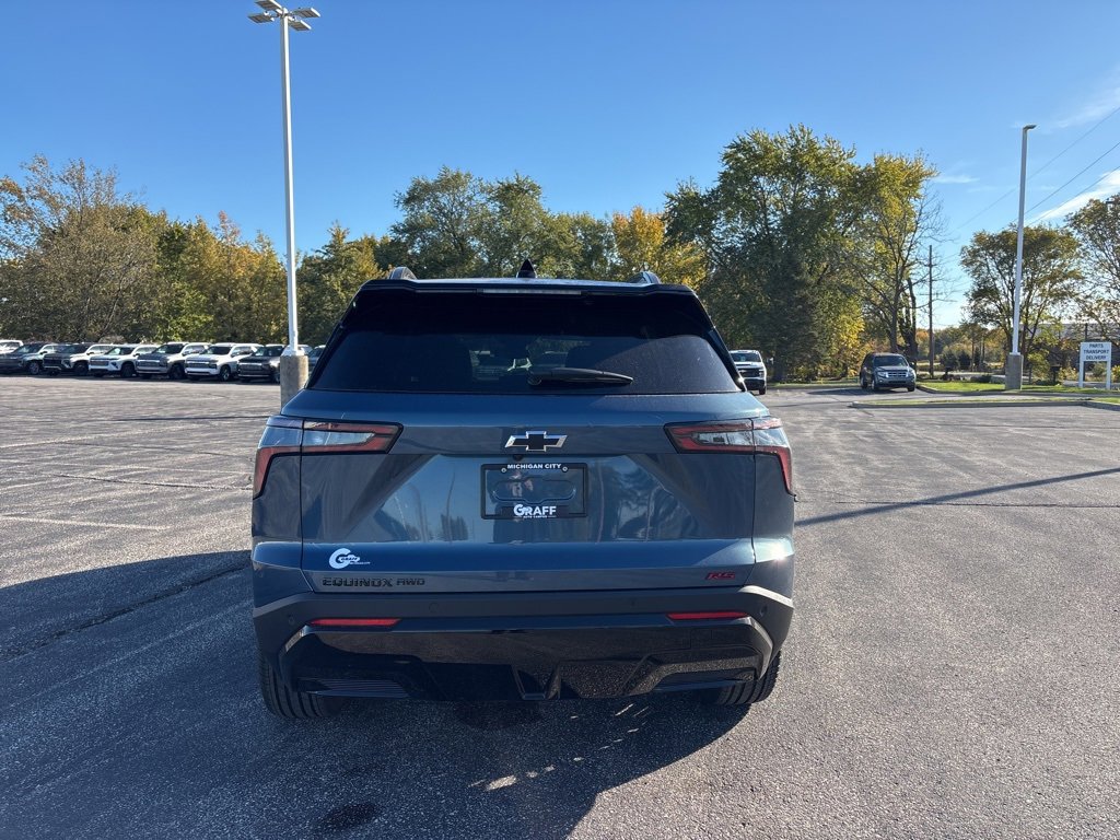 2026 Chevrolet Equinox RS photo 3