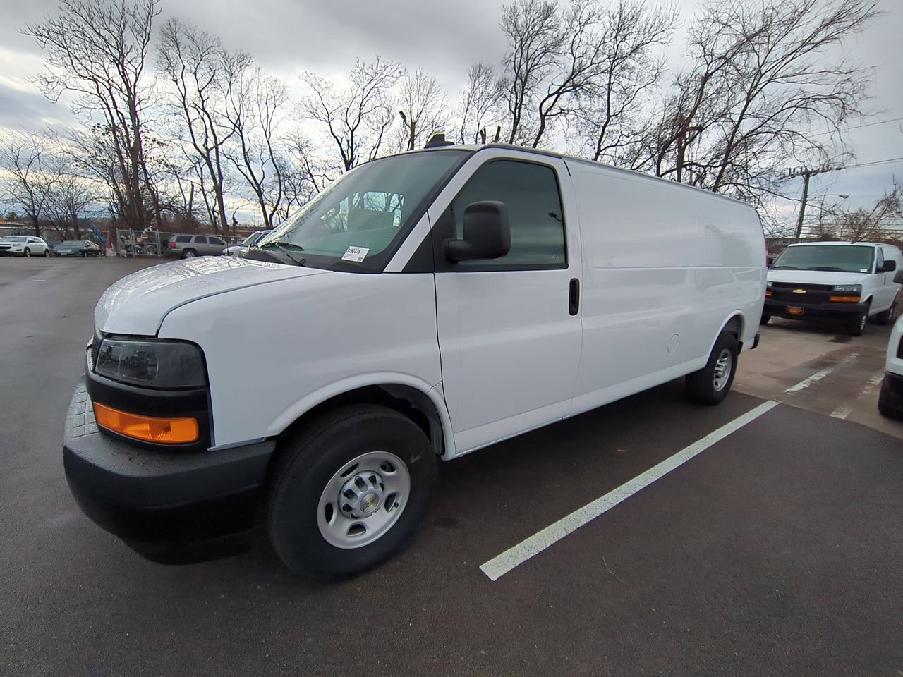 2025 Chevrolet Express Cargo Work Van's photo