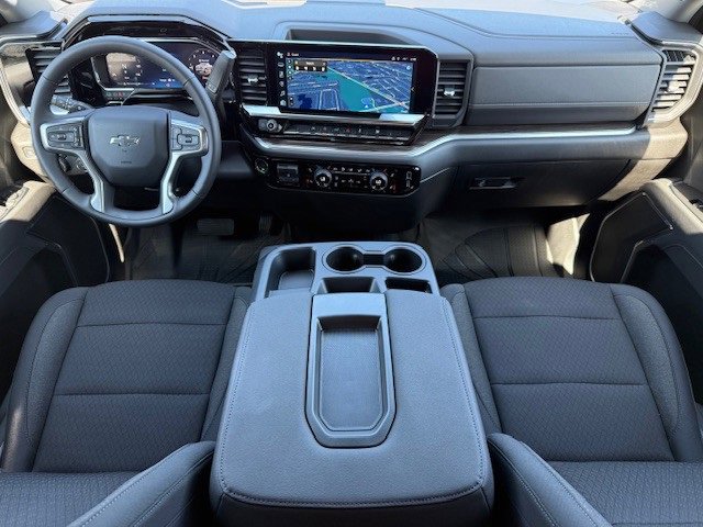 2026 Chevrolet Silverado RST photo 18