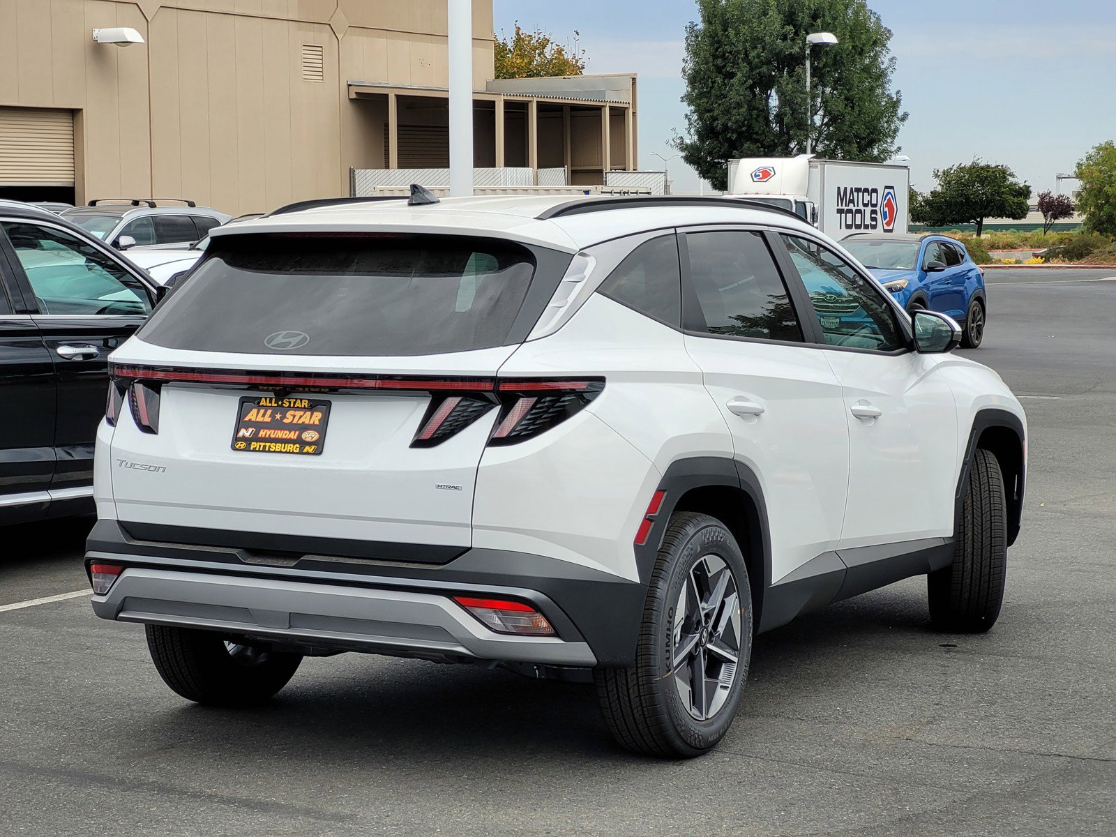 2025 Hyundai Tucson SEL Convenience photo 3