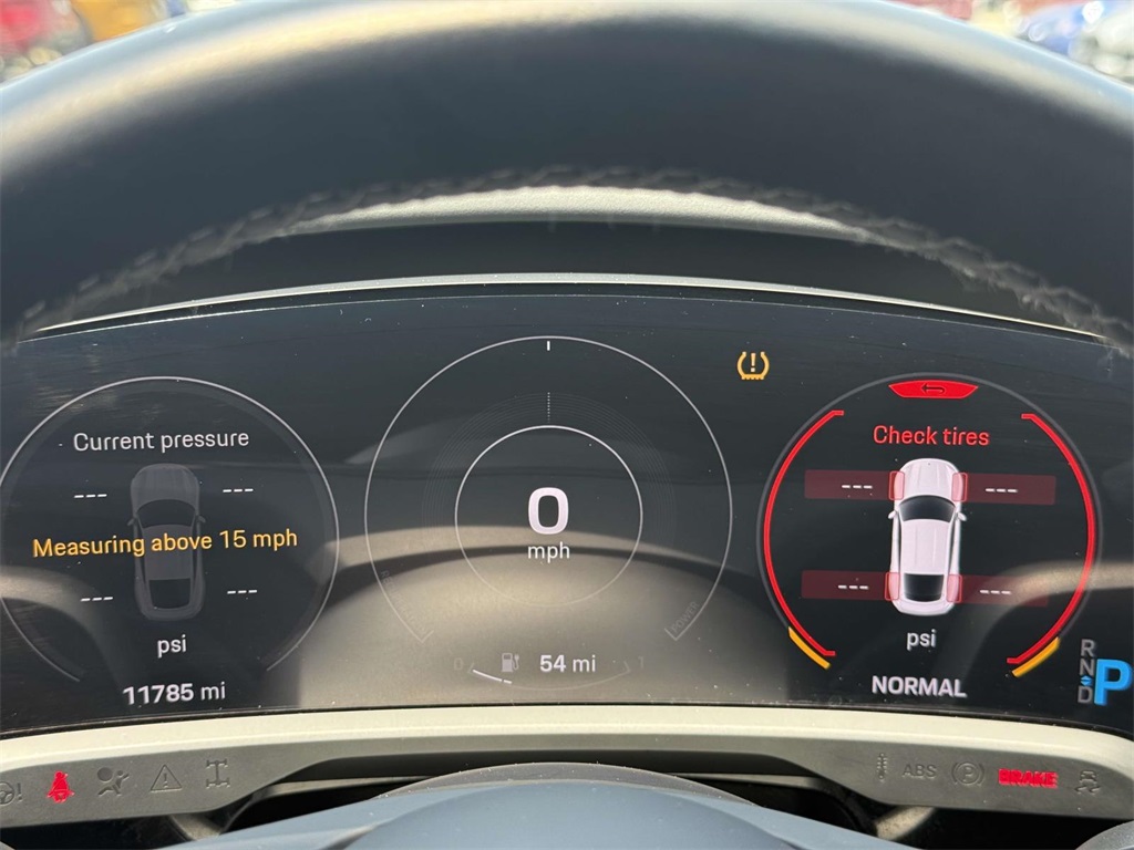2022 Porsche Taycan Base photo 25