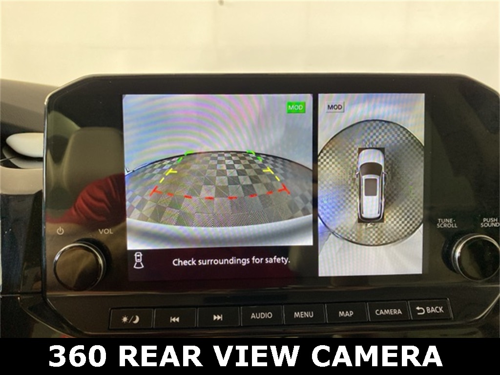 2022 Nissan Pathfinder SL photo 8