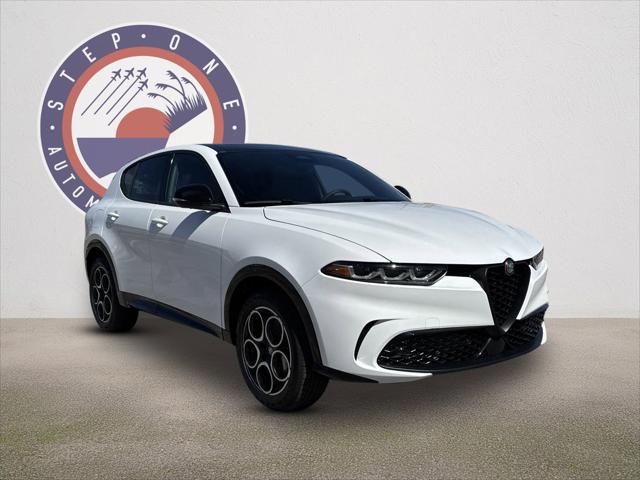 2025 Alfa Romeo Tonale Base's photo