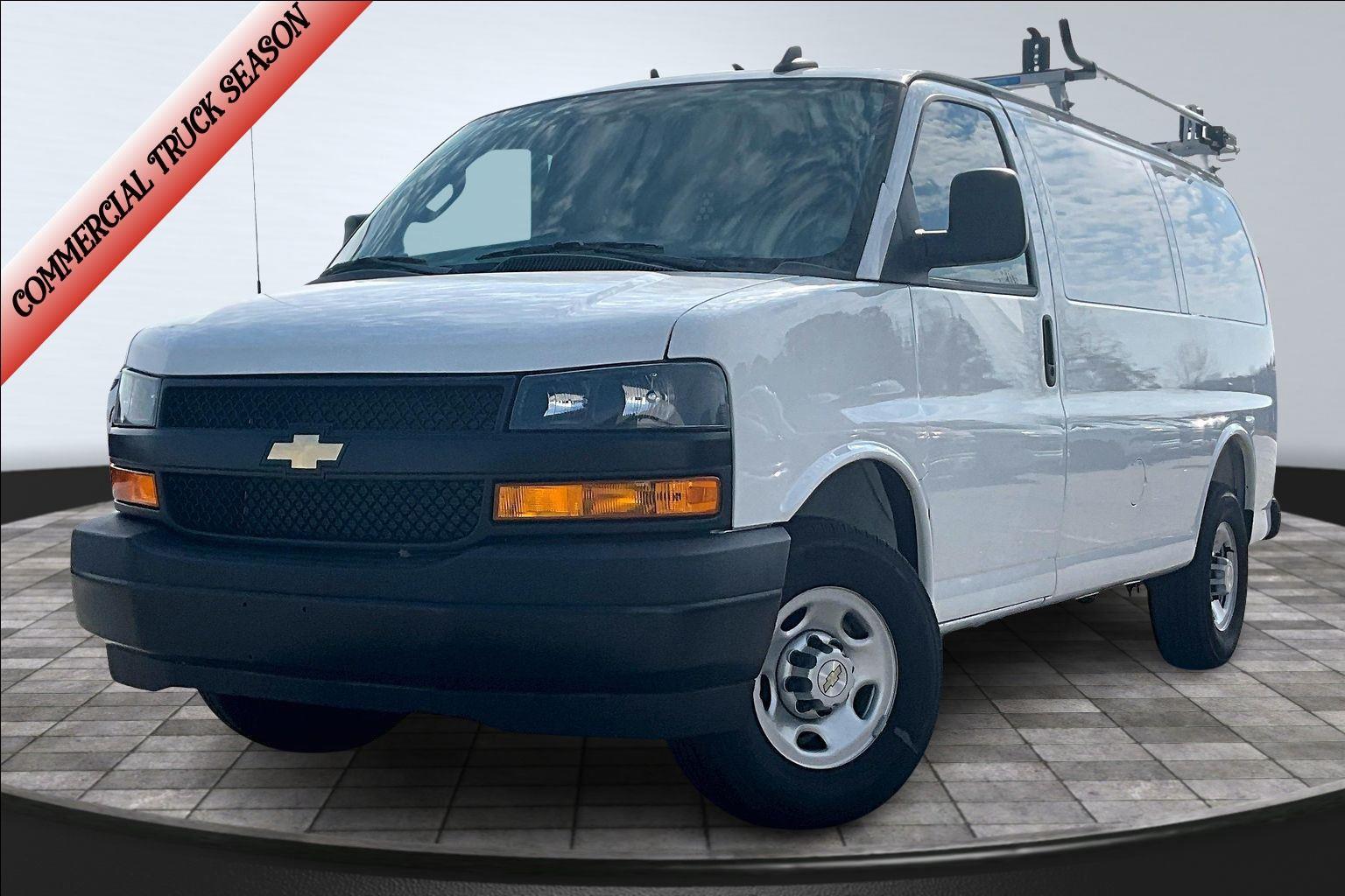 2025 Chevrolet Express Cargo Work Van's photo