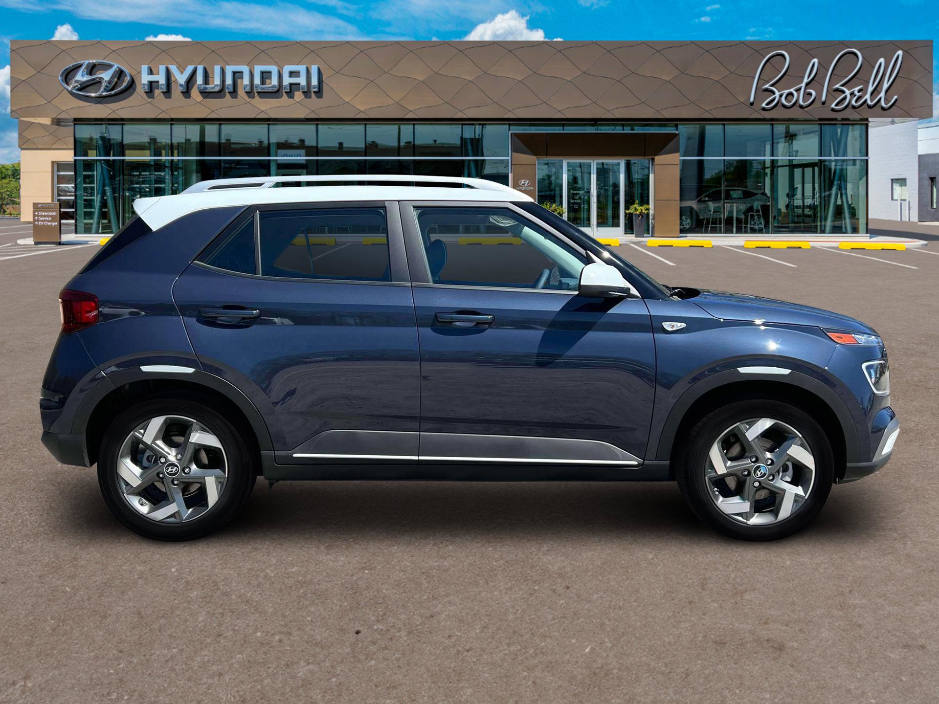 2025 Hyundai Venue Limited photo 8