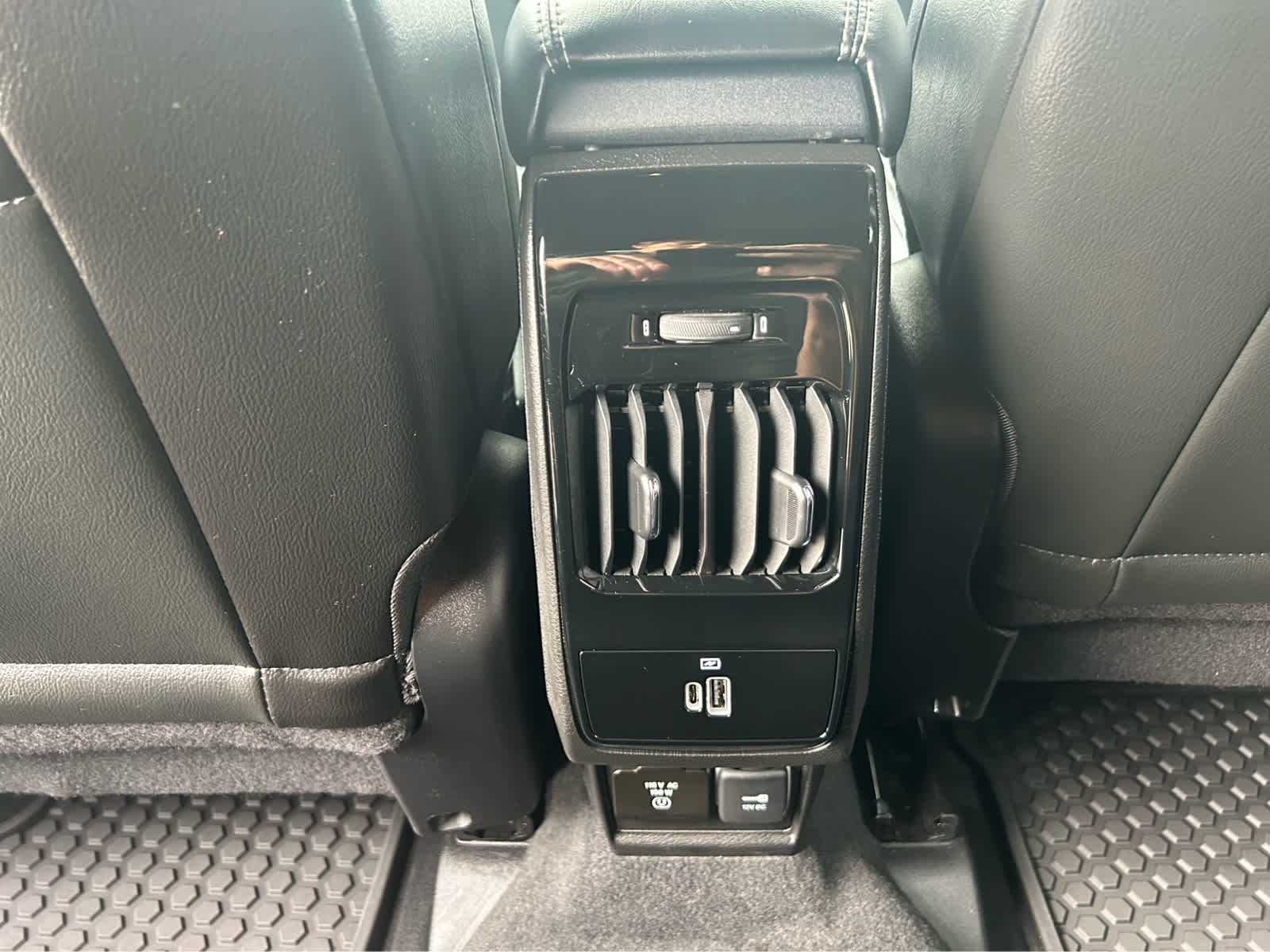 2022 Jeep Compass Altitude photo 22