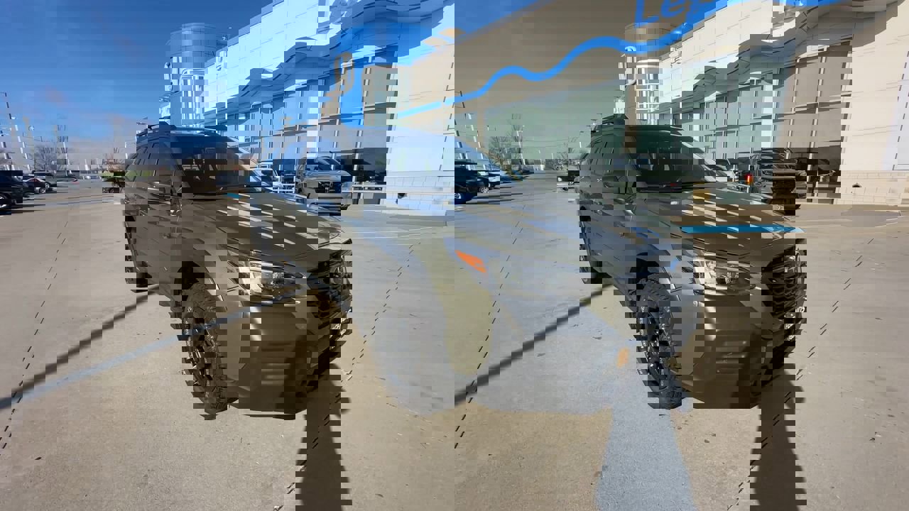 Used 2022 Subaru Outback Wilderness with VIN 4S4BTGUD4N3168666 for sale in Kansas City