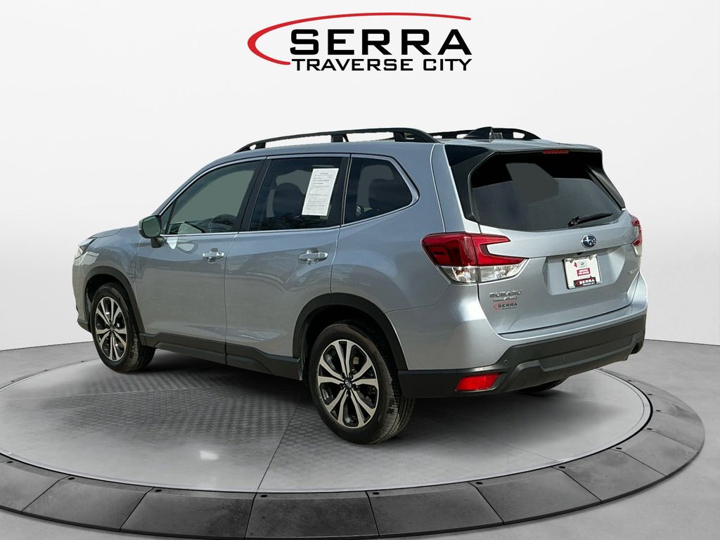 2024 Subaru Forester Limited photo 3