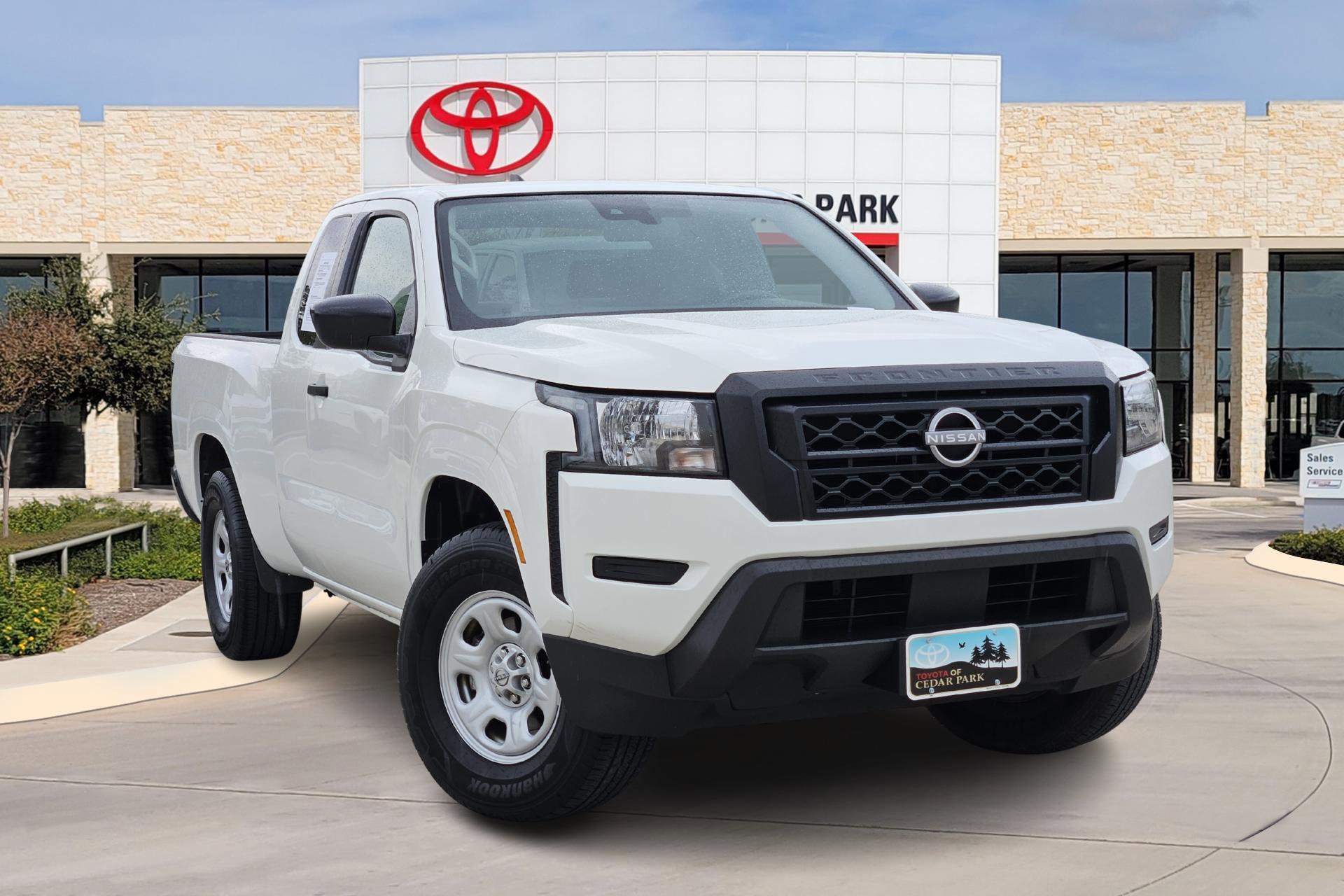 2024 Nissan Frontier S